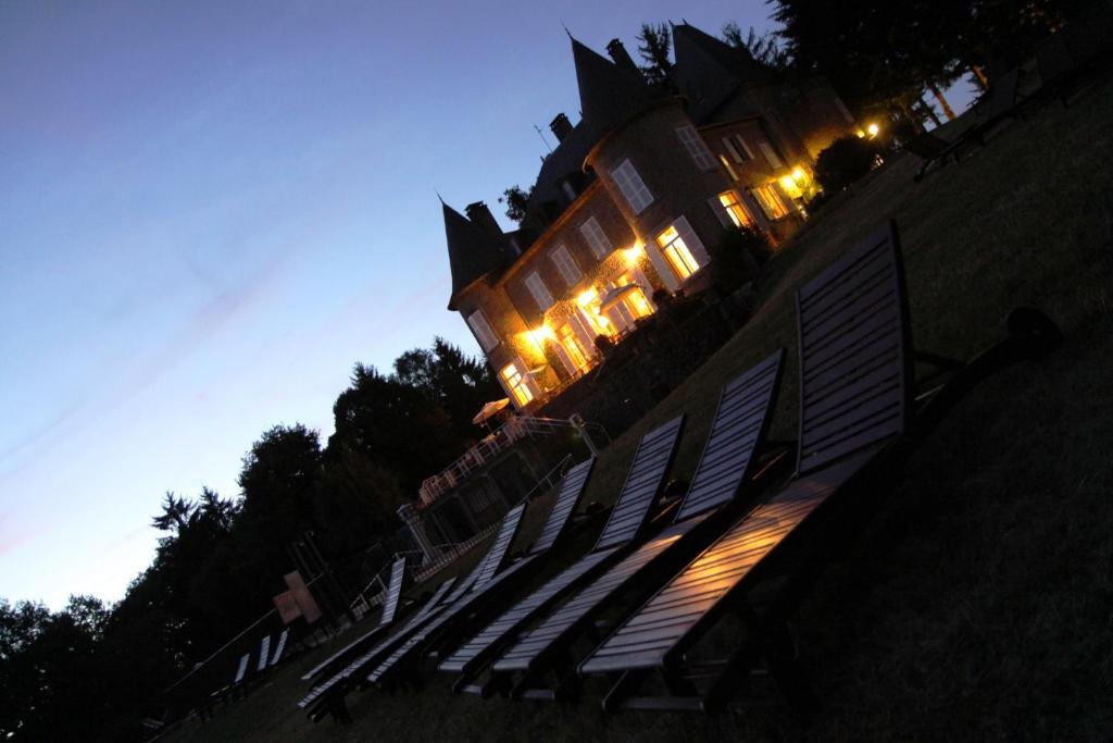 Chateau Le Mialaret Neuvic  Екстер'єр фото