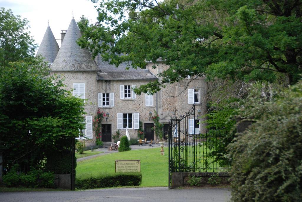 Chateau Le Mialaret Neuvic  Екстер'єр фото