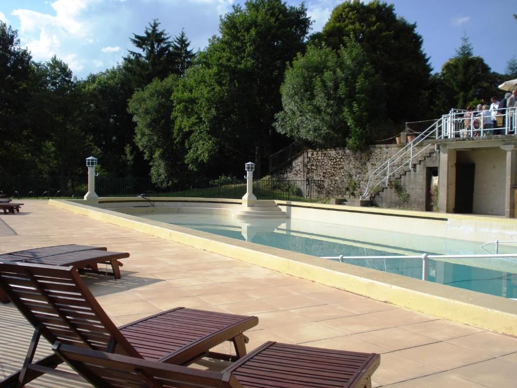 Chateau Le Mialaret Neuvic  Екстер'єр фото